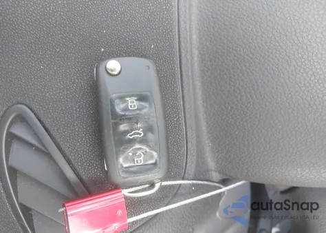 2012 Volkswagen Tiguan Le из США, поврежденный, VIN WVGAV7AX5CW005251